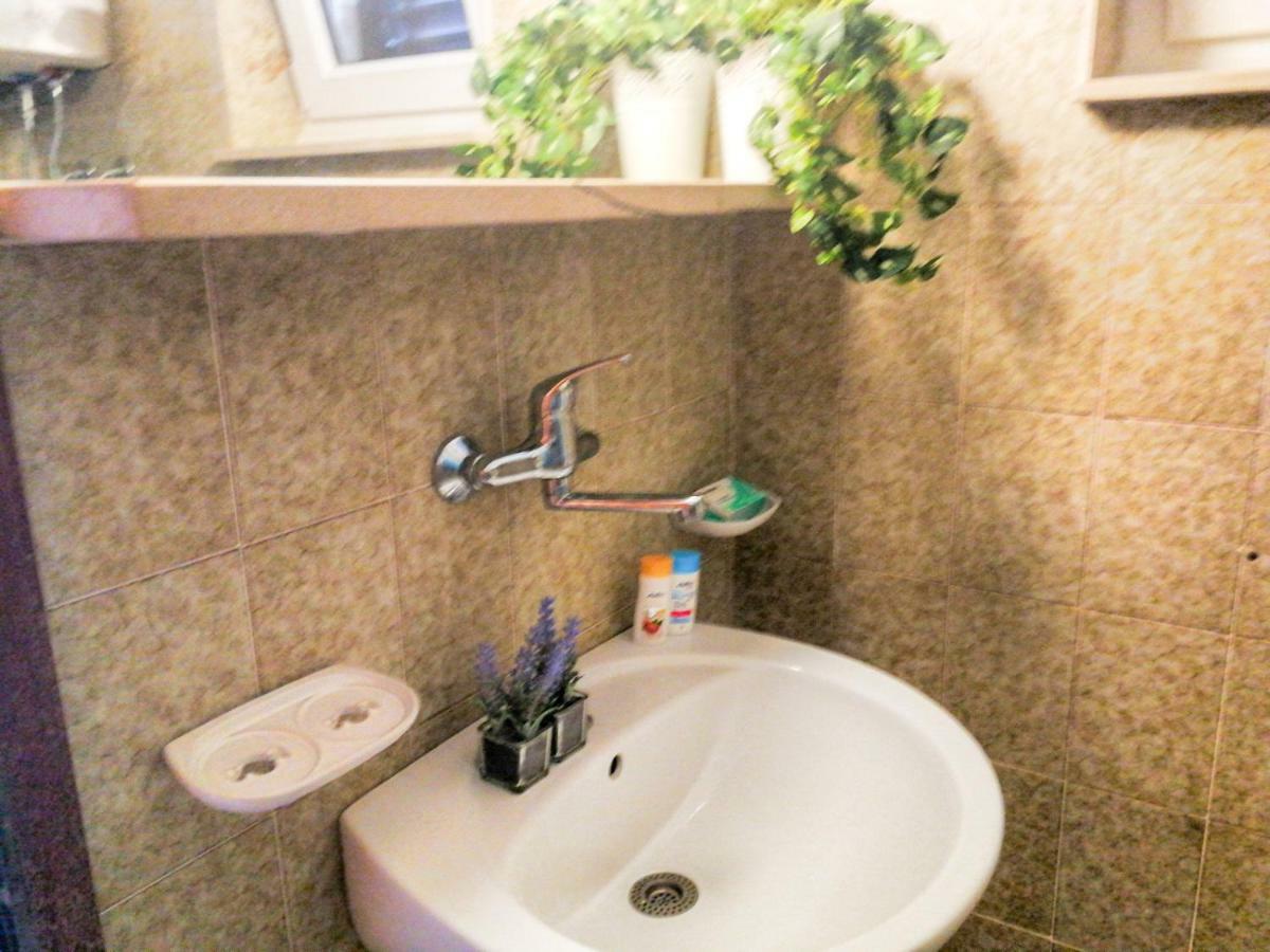 Apartman Damir Sumartin Exteriér fotografie